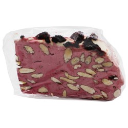 Part de nougat fruits des bois